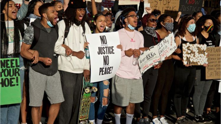 519A5717-FC3B-4864-95B0-B2198533105E